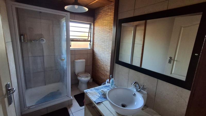 To Let 2 Bedroom Property for Rent in C Place Eastern Cape
